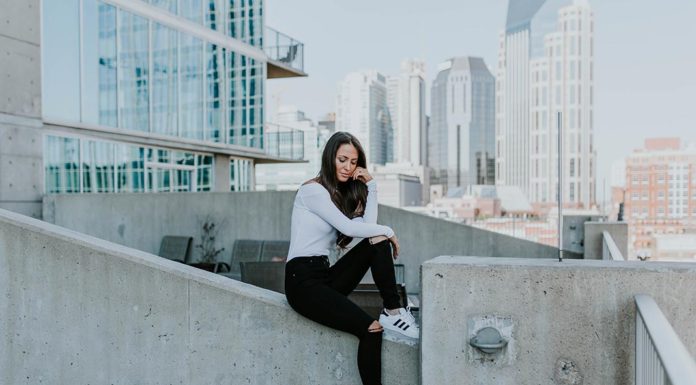 How Internet Providers Get Around War Zones