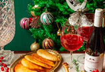 Taftoon Bar & Kitchen brings to you a Christmas Menu, enticing you with a joyful spirit!