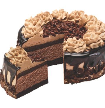 Celebrate the best of Christmas with Havmor Ice Cream Cakes