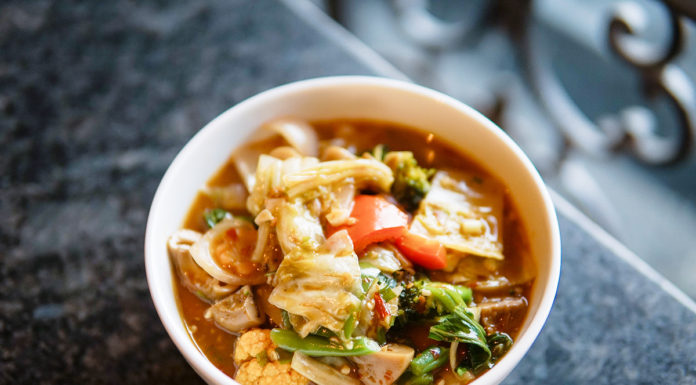 Stir Fry Vegetables in Schezwan Sauce recipe by Chef Jiwan Singh – Executive Chef, Spice Market, Kolkata